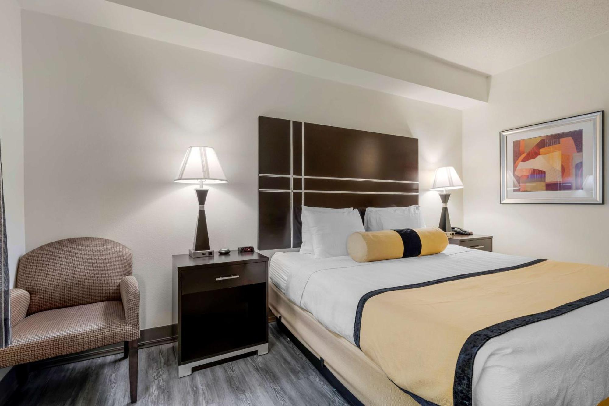 Hotel Best Western Plus & 3*