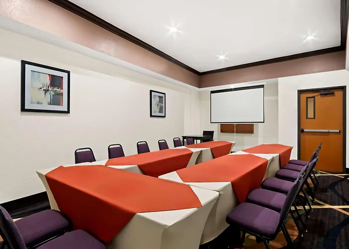 Best Western Plus Rockwall Inn & Suites