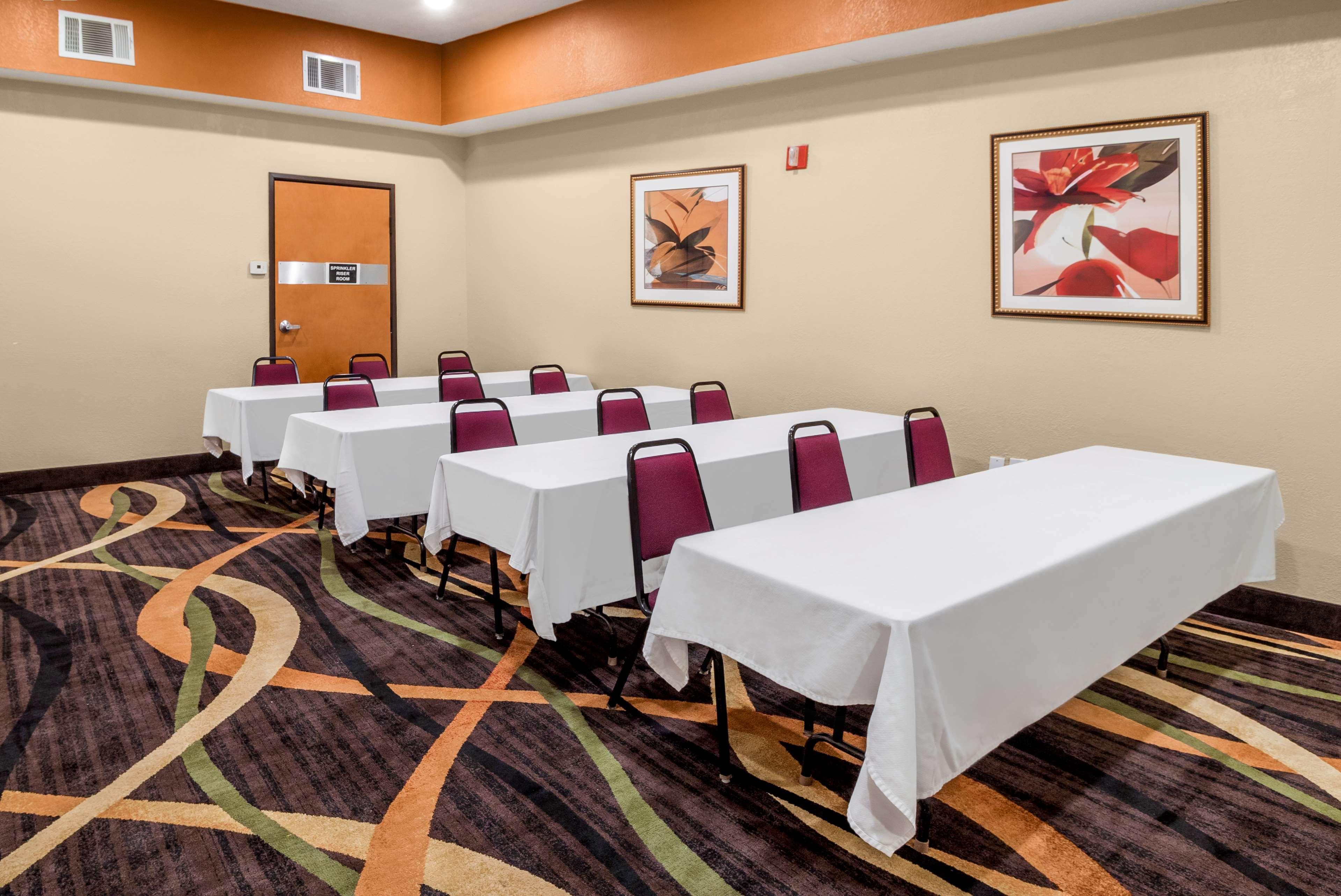 Hotel Western &